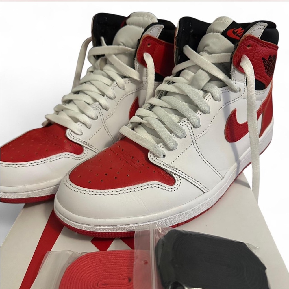 Nike Air Jordan 1 High OG Red and White